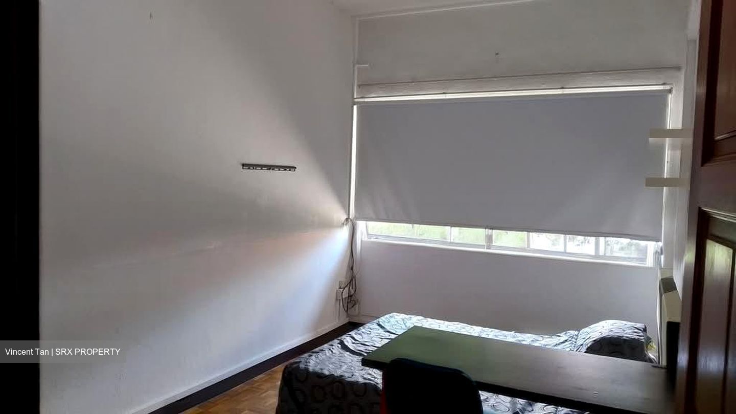 Golden Hill Estate (D19), Terrace #548548501